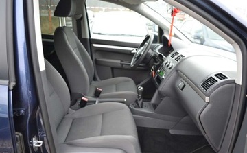 Volkswagen Touran II 1.6 TDI 105KM 2014 Volkswagen Touran Bezwypadkowy - Serwis - OPLACONY - Bez Korozji 1.6 105KM, zdjęcie 34