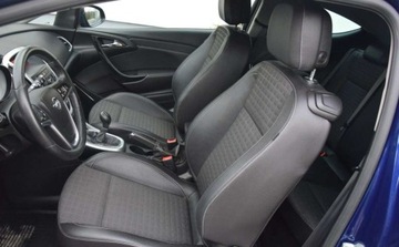 Opel Astra J GTC 1.4 Turbo ECOTEC 120KM 2015 Opel Astra 1.4TB GTC Klima 75 TYS KM Serwis ..., zdjęcie 13
