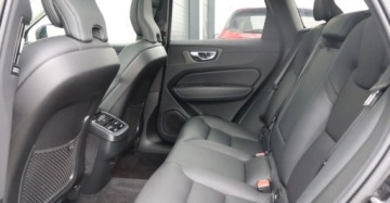 Volvo XC60 II Crossover Facelifting 2.0 B6 300KM 2023 Volvo XC 60 B6 AWD 30014KM Polestar Ultimate BRIGHT Gwarancja FV23 2.0, zdjęcie 13