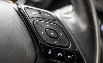 Toyota C-HR I Crossover 1.8 Hybrid 122KM 2019 Toyota C-HR 1.8 Hybrid Selection 1.8 Hybryda 122KM, zdjęcie 30