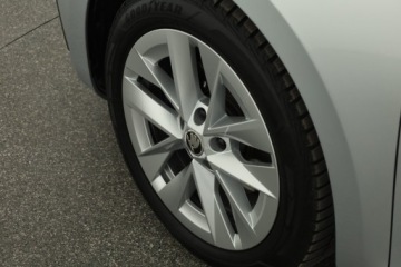 Skoda Octavia IV Kombi 2.0 TDI 150KM 2021 Skoda Octavia 2.0 TDI, Salon Polska, zdjęcie 11