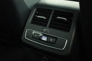 Audi A4 B9 Avant Facelifting 2.0 40 TFSI 204KM 2022 Audi A4 40 TFSI, Salon Polska, 1. Właściciel, zdjęcie 12