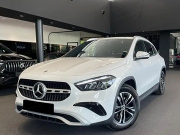 Mercedes GLA II Off-roader Facelifting 2.0 220 190KM 2025 MERCEDES-BENZ GLA 220 4-Matic Suv 2.0 (190KM) 2025, zdjęcie 1