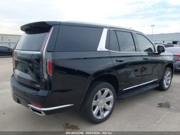 Cadillac Escalade III 2023 Cadillac Escalade Premium Luxury 2023 6.2l 6.2 Benzyna 420KM, zdjęcie 2