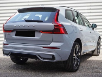 Volvo XC60 II 2026 VOLVO XC60 B5 AWD Plus Dark Suv 2.0 (250 KM) 2026, zdjęcie 3
