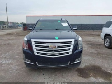 Cadillac Escalade III 2018 Cadillac Escalade 2018 Cadillac Escalade 4WD 4dr Platinum 6.2 Benzyna 420KM, zdjęcie 10