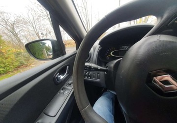 Renault Clio IV Grandtour  1.2 16V 74KM 2014 Renault Clio Renault Clio 1.2 16V 75 LIMITED 1.1 Benzyna 73KM, zdjęcie 15