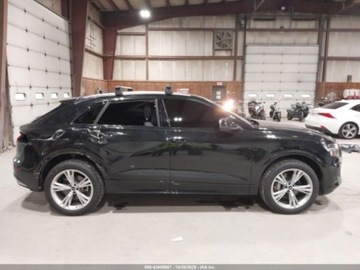 Audi Q8 2022 Audi Q8 2022 AUDI Q8 PREMIUM PLUS 55 TFSI QUATTRO TIPTRONIC 3.0 Benzyna, zdjęcie 10