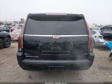 Cadillac Escalade III 2020 Cadillac Escalade Esv Luxury 2020 6.2l 6.2 Benzyna 420KM, zdjęcie 4