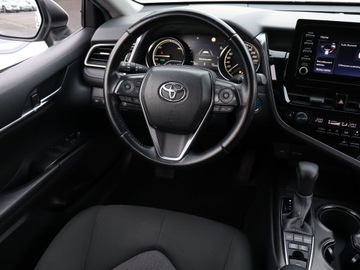 Toyota Camry IX Sedan 2.5 Hybrid Dynamic Force 218KM 2021 Toyota Camry 2.5 Hybrid, Salon Polska, zdjęcie 6