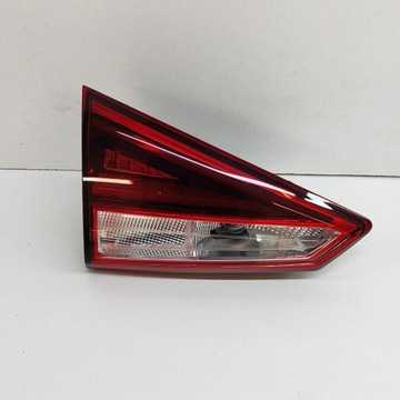 SEAT ARONA 2019 LEVÝ STRANA SVĚTLA ZADNÍ KRYT KUFRU