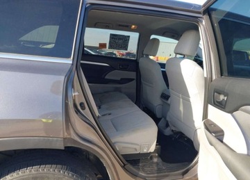 Toyota Highlander II 2019 Toyota Highlander LE, od ubezpieczalni 2.7 Benzyna 185KM, zdjęcie 7