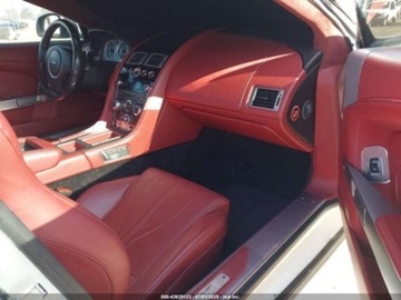 Aston Martin DB9 2015 Aston Martin DB9 Carbon Edition 2015 6.0l 6.0 Benzyna 510KM, zdjęcie 10