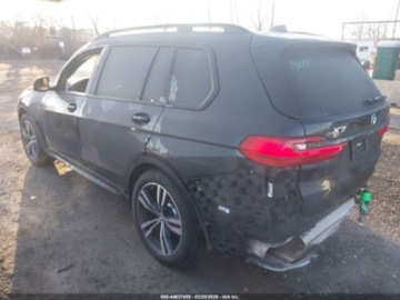 BMW X7 2022 BMW X7 xDrive40i 2022 3.0 Benzyna 335KM, zdjęcie 3