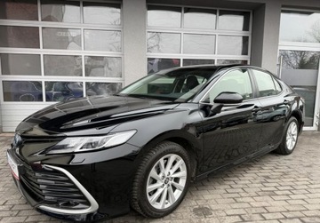Toyota Camry IX Sedan 2.5 Hybrid Dynamic Force 218KM 2021 Toyota Camry salon Polska, serwis ASO, FV-VAT23, Gwarancja 2.5 Hybryda, zdjęcie 2