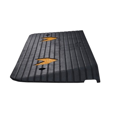 Пандус бордюра 111X40,6X5 см, резиновый пандус бордюра, грузоподъемность 15 тонн