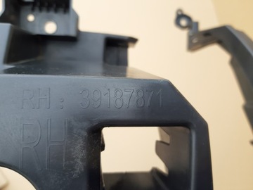 CITROEN C3 AIRCROSS СТЕКЛО КРЕПЛЕНИЕ ПРАВОЙ ФАРЫ 39187871