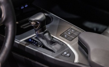 Lexus UX 2023 Lexus UX 250h GPF F Sport Design 2WD 2.0 Benzyna 184KM, zdjęcie 28