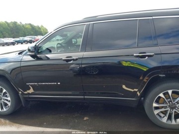 Jeep Grand Cherokee V 2023 Jeep Grand Cherokee L Overland 2023 3.6l 3.6 Benzyna 293KM, zdjęcie 2
