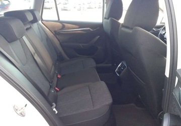 Skoda Octavia IV Scout 1.5 TSI ACT 150KM 2022 Skoda Octavia Style 1.5 TSI 150 KM Virtual Cockpit Kamera LED Podg. fo, zdjęcie 9