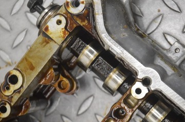 TOYOTA AURIS 150 2009 DRŽÁK HŘÍDELE VAČKY(ROZVODU)