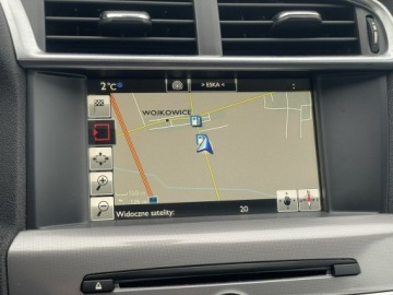 Citroen C4 II Hatchback 5d Facelifting 1.2 PureTech 110KM 2015 Citroen C4 1.2i 110KM 2015 salon PL, climatronic, zdjęcie 17