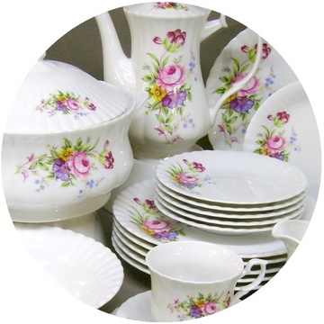 960 SERWIS OBIADOWY 6/18 IWONA CHODZIEŻ PORCELANA