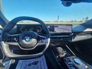 BMW Seria 5 G90-91 2024 BMW Seria 5 530i 2024 2.0 Benzyna 248KM, zdjęcie 8