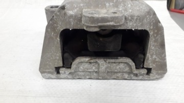 ПОДУШКА КРЫШКИ ДВИГАТЕЛЯ AUDI VW SEAT 1J0199262BF