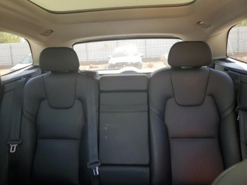 Volvo XC60 II 2020 Volvo XC 60 T5 Momentum 2020 2.0l 2.0 Benzyna 254KM, zdjęcie 11