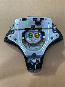 Подушка безопасности водителя и рулевого колеса Mercedes CLS W219 IR, LIFT