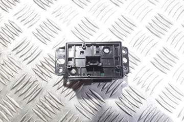 PANEL PŘEPÍNAČŮ SUZUKI SX4 S-CROSS (JY) 75F983 1.6L DIESEL 2015