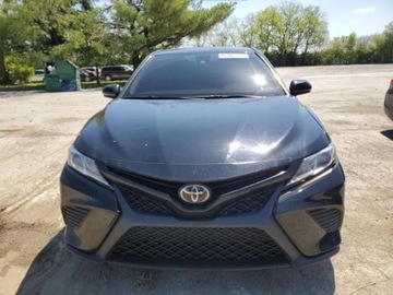 Toyota Camry IX 2019 Toyota Camry 2019 Toyota Camry LE Auto (Natl) 2.5 Benzyna 203KM, zdjęcie 1