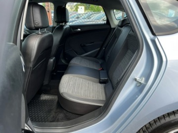 Opel Astra J Sedan 1.6 Twinport ECOTEC 115KM 2016 Opel Astra 1.6 Benzyna/LPG / Klima / Salon Pl, zdjęcie 29