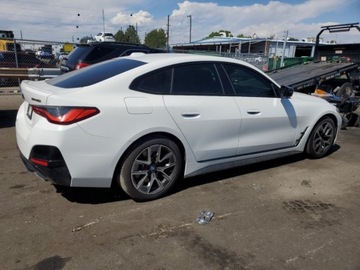 BMW Seria 4 G22-23-26 2022 BMW M4 440XI 2022 3.0l 3.0 Benzyna 382KM, zdjęcie 3