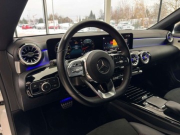 Mercedes CLA C118/X118 Shooting Brake Facelifting 1.3 200 163KM 2023 Mercedes-Benz CLA AMG Line 1 wlasciciel Salon Polska FV 23 gwarancja, zdjęcie 6