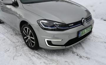 Volkswagen Golf VII e-Golf Facelifting Electro 136KM 2018 Volkswagen Golf 136 KM FULL LED Nawigacja Serwisowany Zarejestrowany 136KM, zdjęcie 11