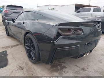 Chevrolet Corvette C7 2015 Chevrolet Corvette 2015r., Stingray Z51, od ubezpieczalni 6.2 Benzyna 460KM, zdjęcie 4