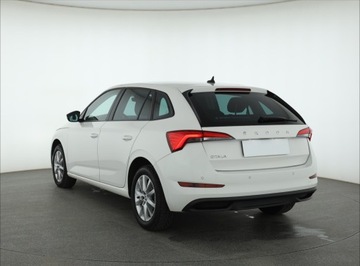 Skoda Scala Hatchback 1.0 TSI 110KM 2021 Skoda Scala 1.0 TSI, Salon Polska, 1. Właściciel, zdjęcie 3