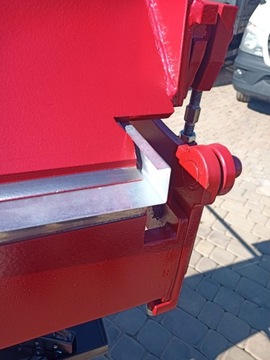 Инновационный гибочный станок RED 2200 1.2 + нож