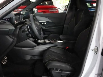 Peugeot 2008 II 2025 Od ręki - GT 1.2 mHEV 145KM / Pakiet Vision i Drive Assist Plus i Navi, zdjęcie 4