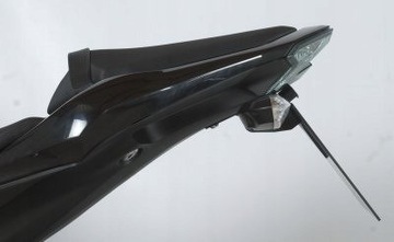 КРЕПЛЕНИЕ ПЛАТЫ R&G KAWASAKI Z800 (13-)