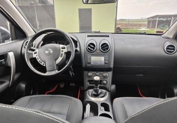 Nissan Qashqai I Crossover Facelifting  2.0 140KM 2012 Nissan Qashqai2 Nissan Qashqai 2 2012r 2.0 benzyna 141 KM 7- os 2.0 141KM, zdjęcie 5