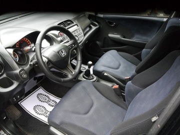 Honda Jazz III 1.2 i-VTEC 90KM 2012 Honda Jazz 1.2 Stan B dobry klima Gwarancja 12mcy, zdjęcie 21
