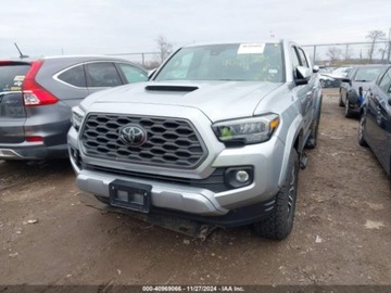 Toyota Tacoma II 2022 Toyota Tacoma TRD Sport 2022 3.5l 3.5 Benzyna 278KM, zdjęcie 1