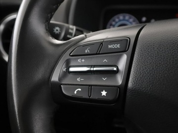 Hyundai Kona I Crossover Facelifting 1.6 GDI Hybrid 141KM 2022 Hyundai Kona XLine hybryda automat kamera tempomat, zdjęcie 28