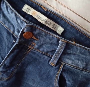 Spodnie jeansowe Zara przetarcia rozm. EUR 36