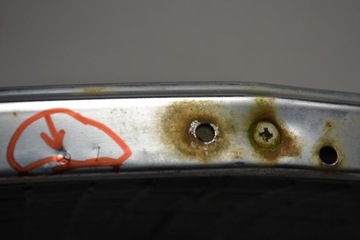 Mercedes W124 Значок решетки радиатора на решетке Ориг.