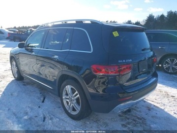 Mercedes GLB 2020 Mercedes-Benz GLB 250 4Matic 2020 2.0 Benzyna 221KM, zdjęcie 3