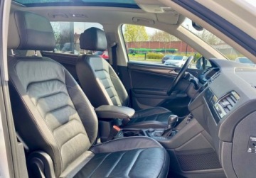 Volkswagen Tiguan II SUV 2.0 TDI BlueMotion Technology 240KM 2017 Volkswagen Tiguan Tiguan Highline DSG 7 os. Vat Marza Salon PL Bezwyp, zdjęcie 22